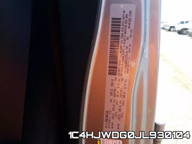 1C4HJWDG0JL930104_10.webp