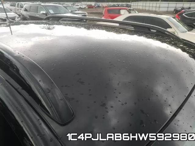1C4PJLAB6HW592980_9.webp