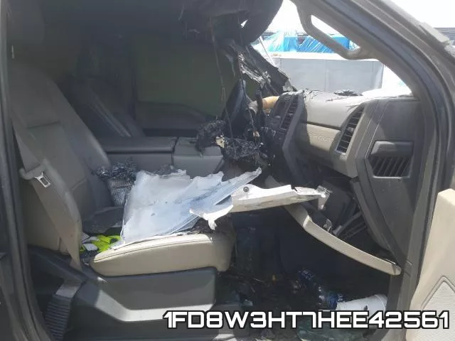 1FD8W3HT7HEE42561_5.webp