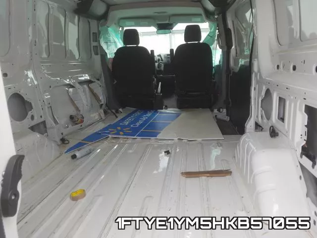 1FTYE1YM5HKB57055_6.webp
