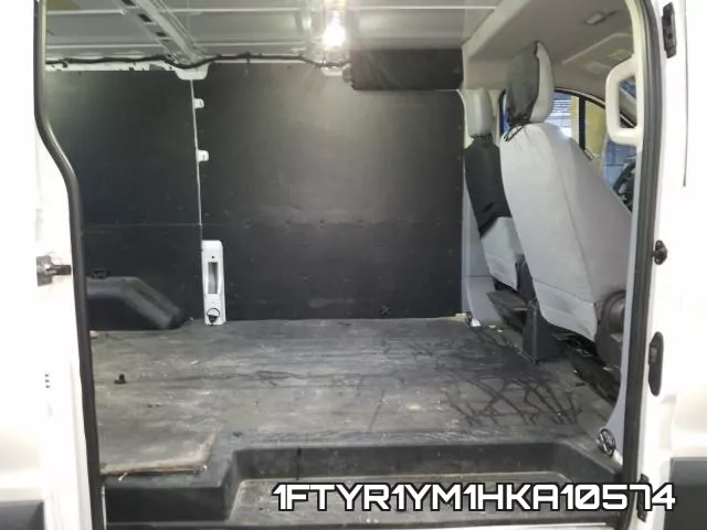 1FTYR1YM1HKA10574_6.webp