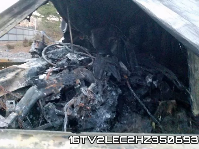 1GTV2LEC2HZ350693_5.webp
