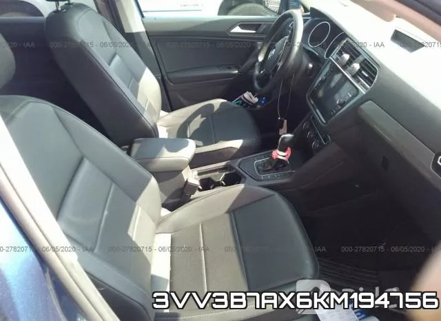 3VV3B7AX6KM194756_5.webp