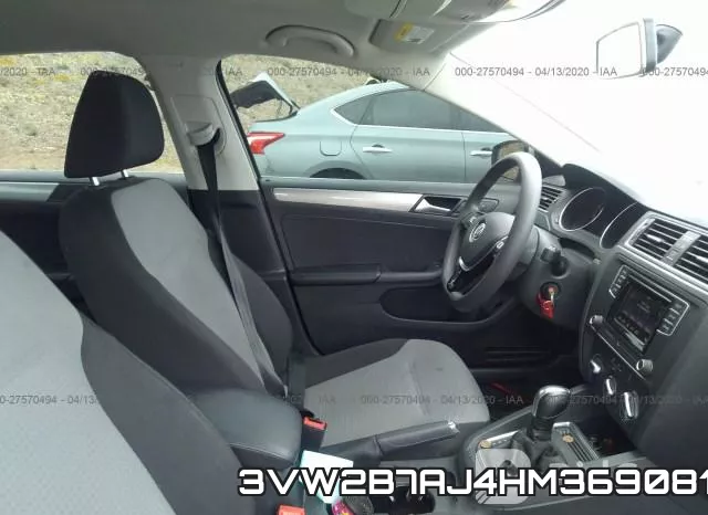 3VW2B7AJ4HM369081_5.webp