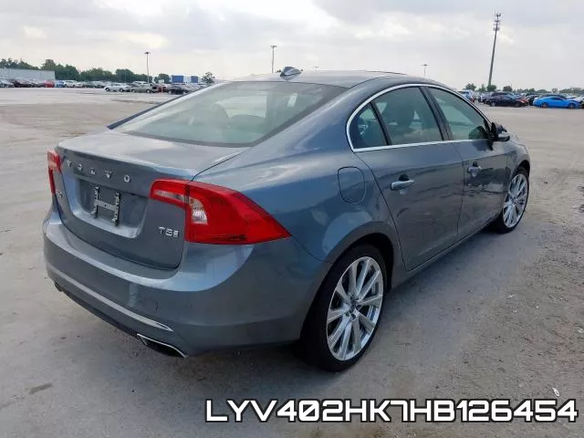LYV402HK7HB126454_4.webp