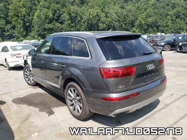 WA1LAAF71JD052178_3.webp