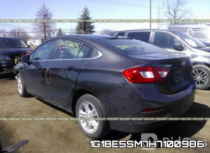 1G1BE5SM7H7100986_3.webp