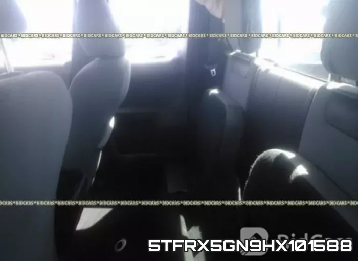 5TFRX5GN9HX101588_8.webp