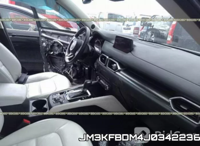 JM3KFBDM4J0342236_5.webp