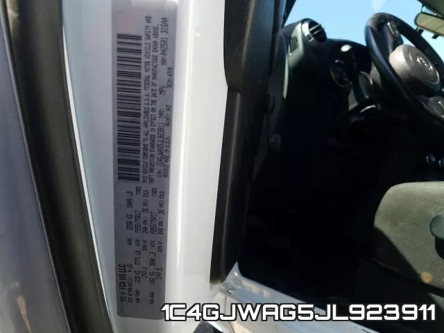 1C4GJWAG5JL923911_10.webp