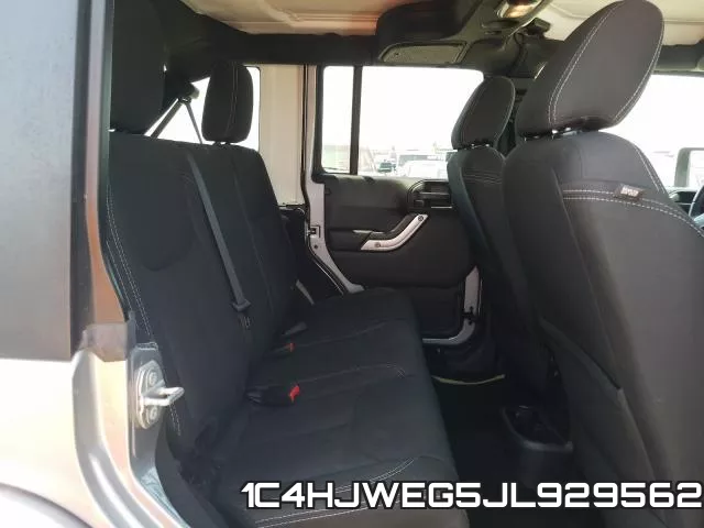 1C4HJWEG5JL929562_6.webp
