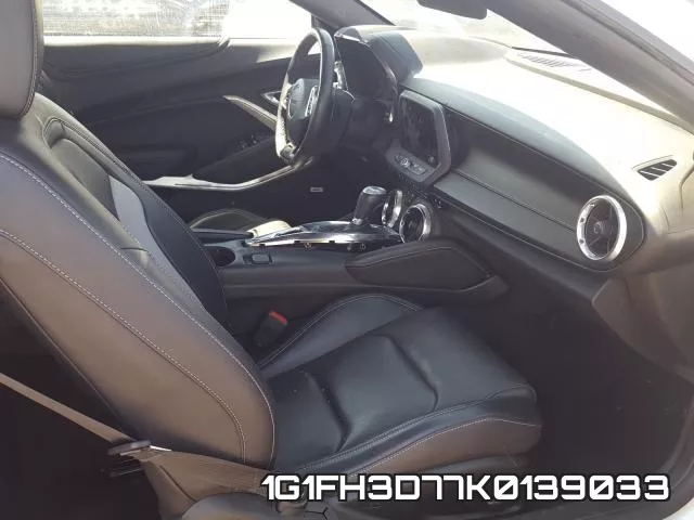 1G1FH3D77K0139033_5.webp