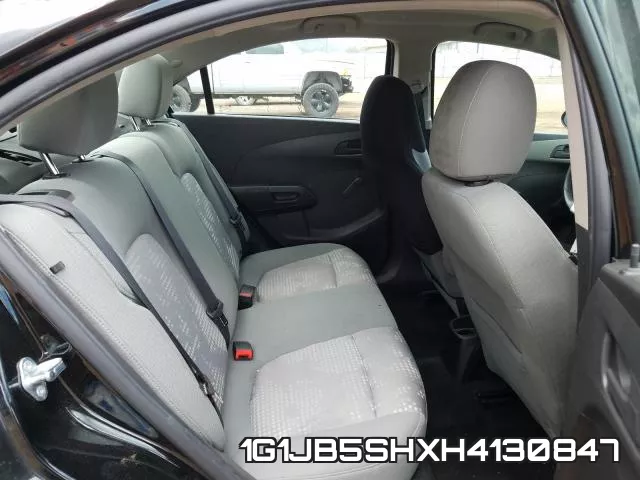 1G1JB5SHXH4130847_6.webp