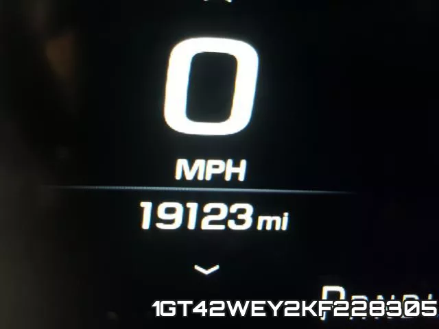 1GT42WEY2KF228305_8.webp