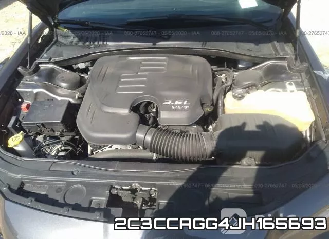 2C3CCAGG4JH165693_10.webp