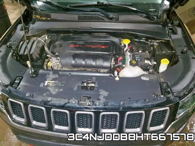 3C4NJDDB8HT667578_7.webp