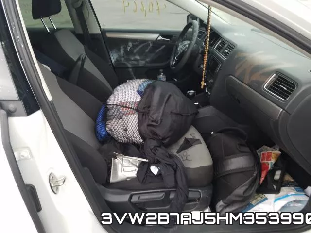 3VW2B7AJ5HM353990_5.webp