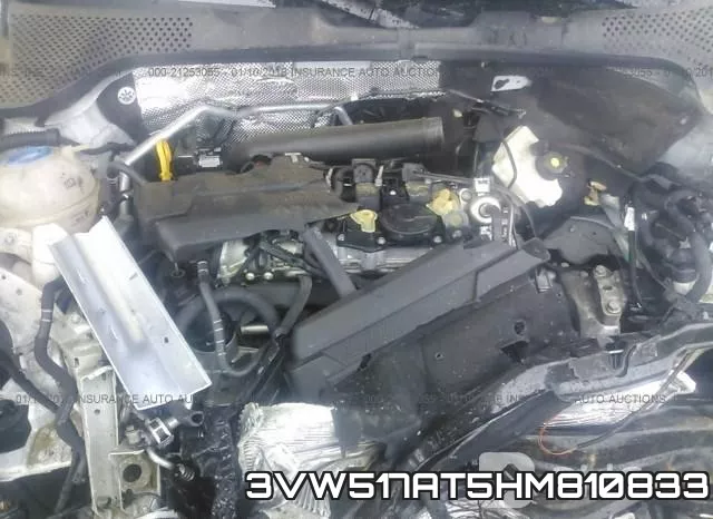 3VW517AT5HM810833_10.webp