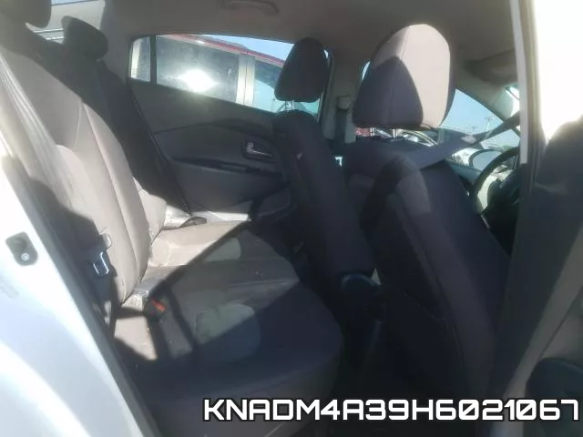 KNADM4A39H6021067_6.webp