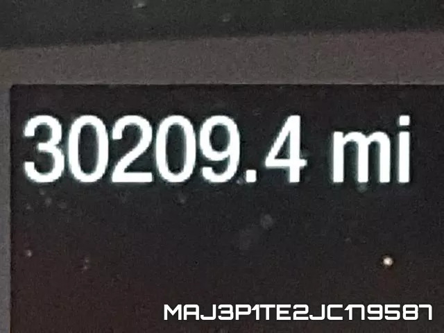 MAJ3P1TE2JC179587_8.webp