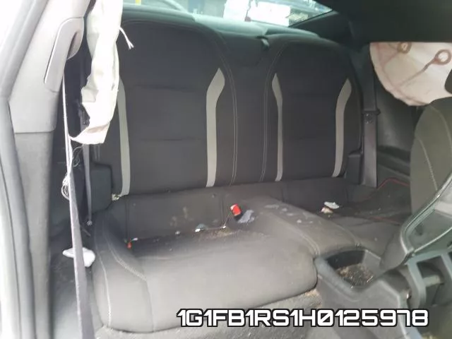 1G1FB1RS1H0125978_6.webp