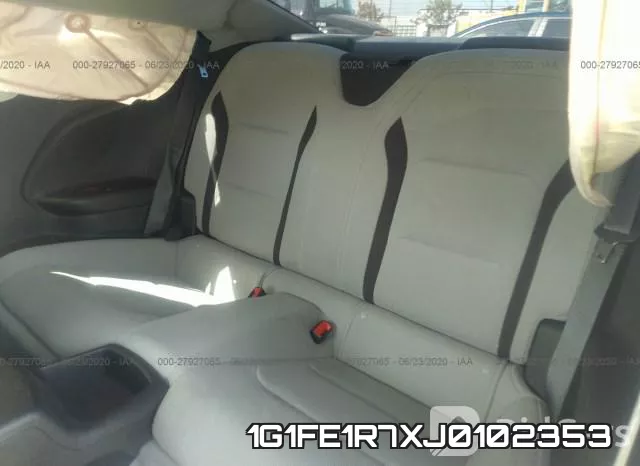 1G1FE1R7XJ0102353_8.webp