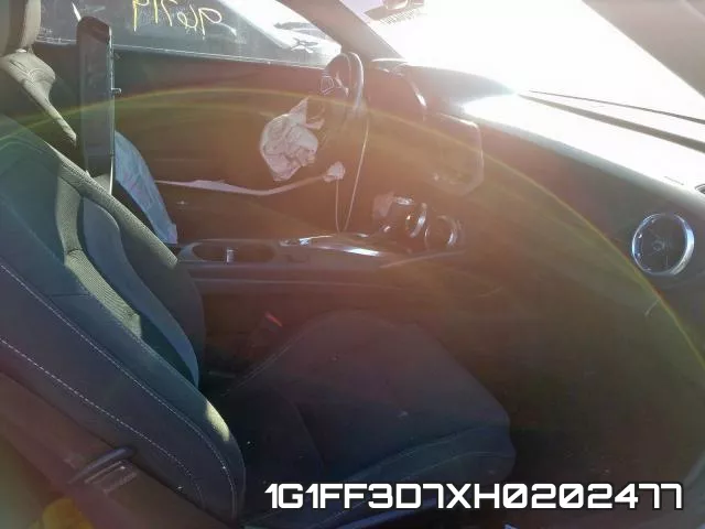 1G1FF3D7XH0202477_5.webp