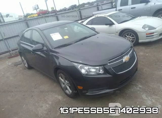 1G1PE5SB5E7402938
