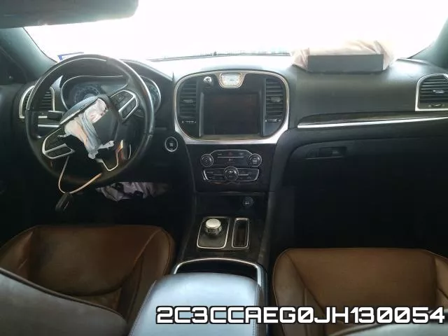 2C3CCAEG0JH130054_9.webp