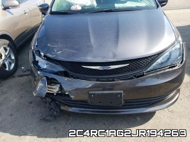 2C4RC1AG2JR194263_9.webp
