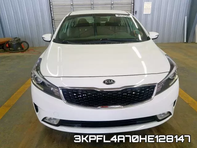 3KPFL4A70HE128147_9.webp
