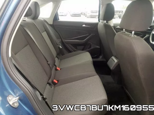 3VWCB7BU7KM160955_6.webp