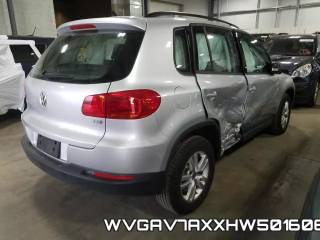 WVGAV7AXXHW501606_4.webp
