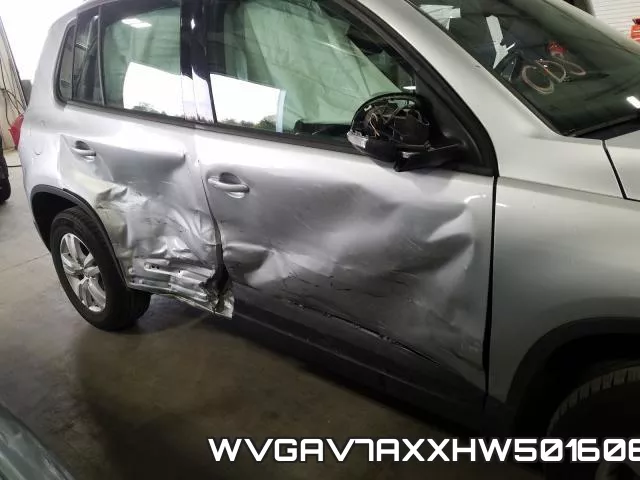WVGAV7AXXHW501606_9.webp