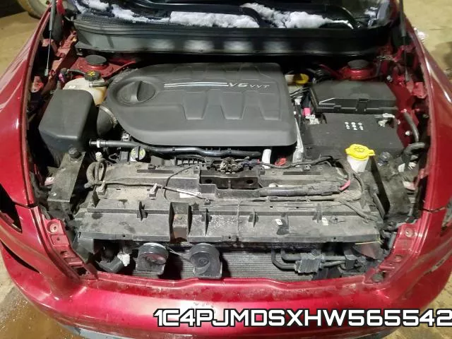 1C4PJMDSXHW565542_7.webp