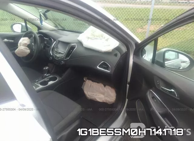 1G1BE5SM0H7141718_5.webp