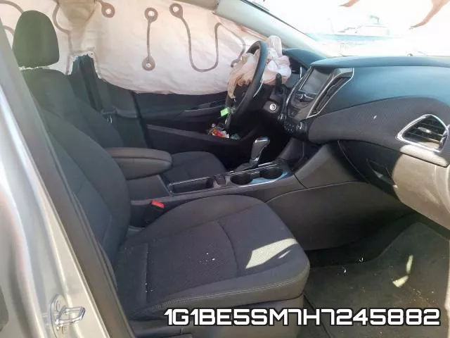 1G1BE5SM7H7245882_5.webp