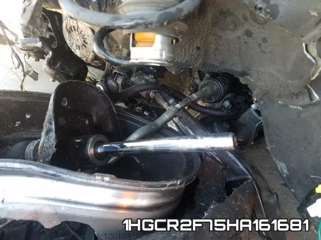 1HGCR2F75HA161681_9.webp