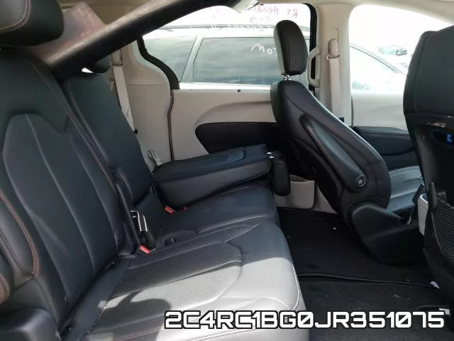 2C4RC1BG0JR351075_6.webp