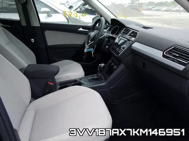 3VV1B7AX7KM146951_5.webp