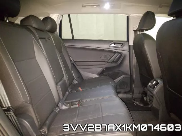 3VV2B7AX1KM074603_6.webp