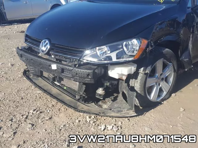 3VW217AU8HM071548_9.webp