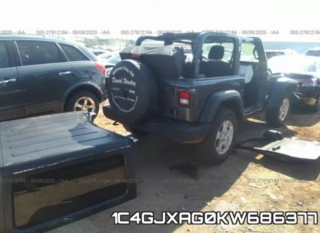 1C4GJXAG0KW686377_4.webp