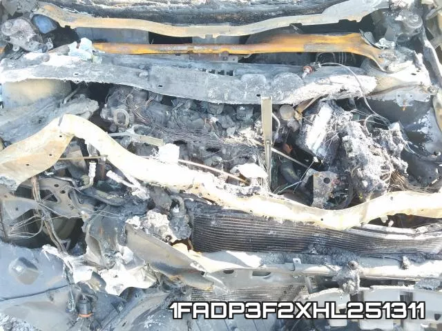1FADP3F2XHL251311_7.webp