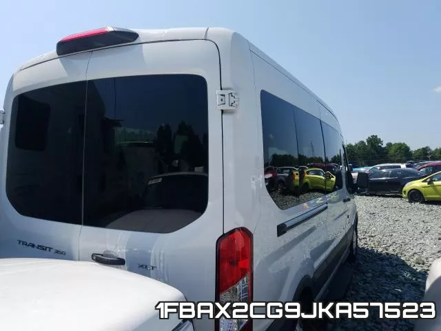 1FBAX2CG9JKA57523_4.webp