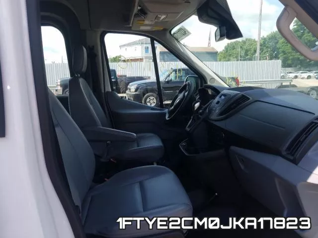 1FTYE2CM0JKA17823_5.webp