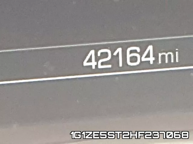 1G1ZE5ST2HF237068