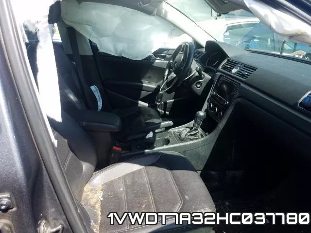 1VWDT7A32HC037780_5.webp