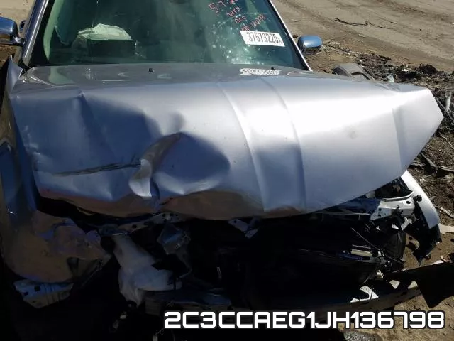 2C3CCAEG1JH136798_7.webp