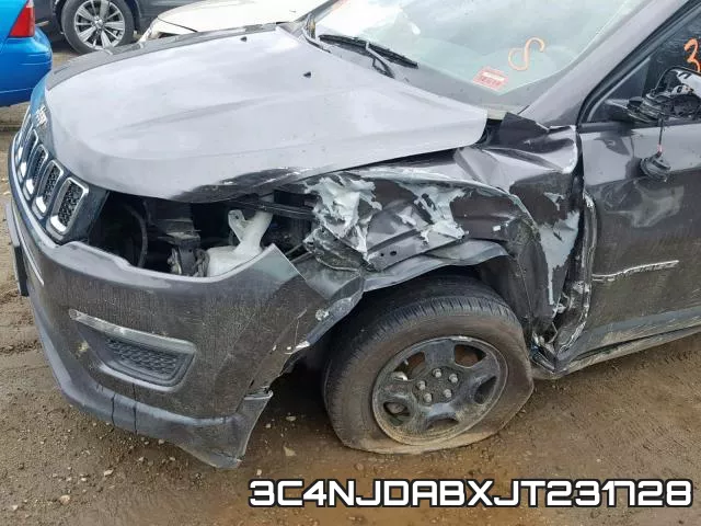 3C4NJDABXJT231728_9.webp